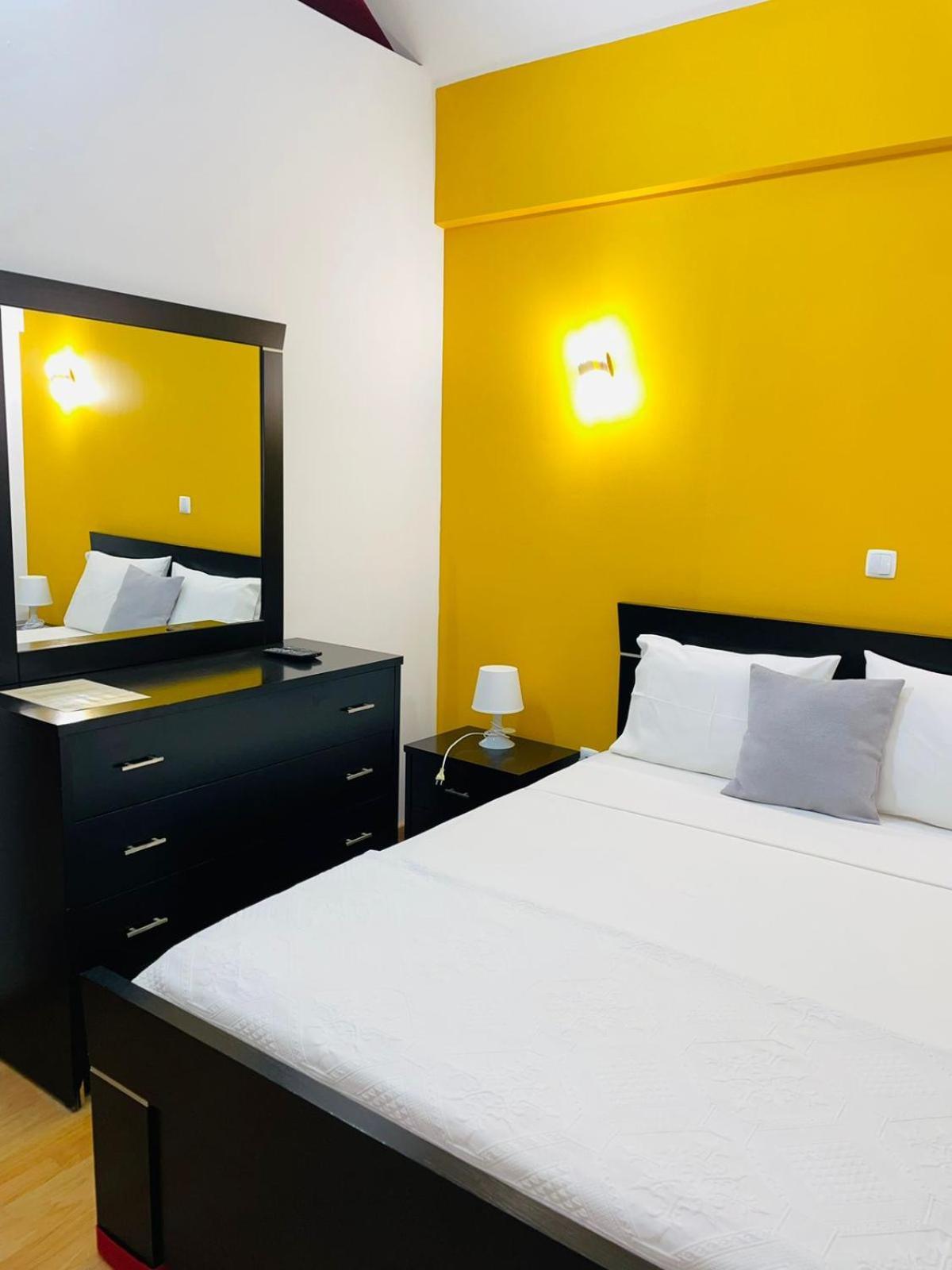 Residencial Sol Point Art Bed & Breakfast Ponta Do Sol Ngoại thất bức ảnh